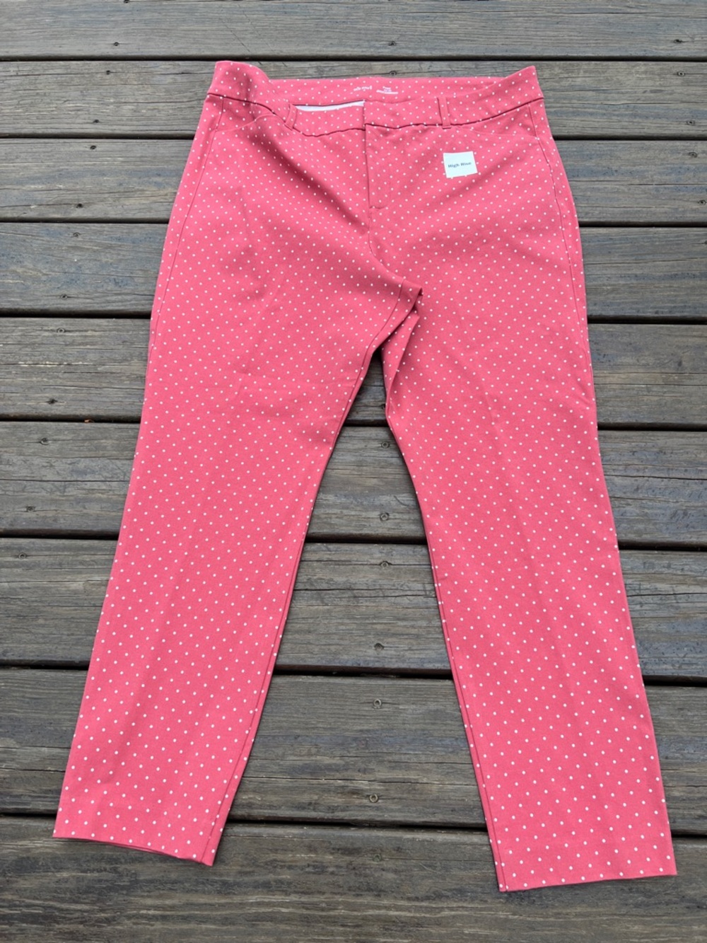 Old Navy High Rise Pixie Ankle Pant
Gooseberry Red - Picture 7 of 10